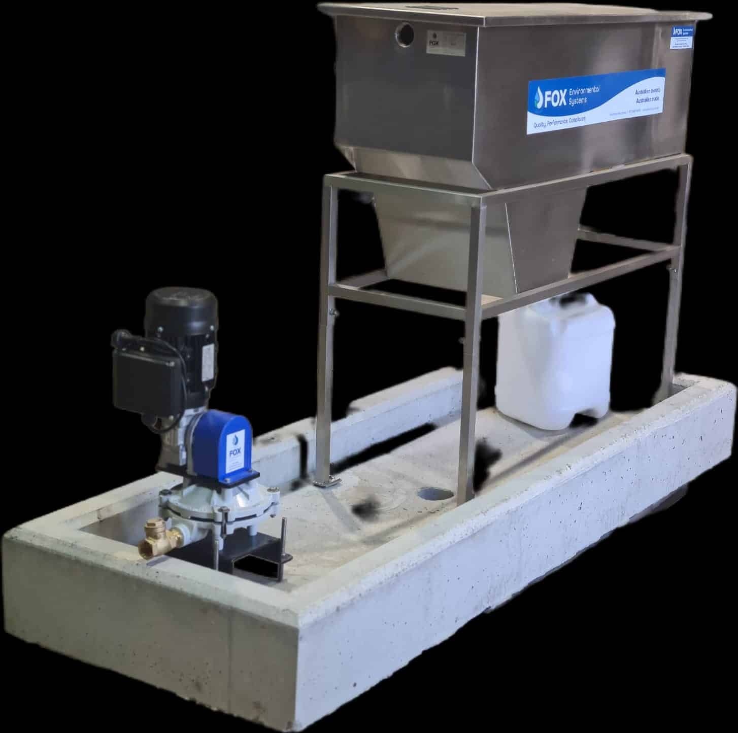 Stainless steel oil separator system for commercial and industrial plumbing applications